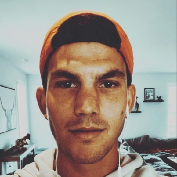 Meet your Posher, Micah - Picture 1 of 1